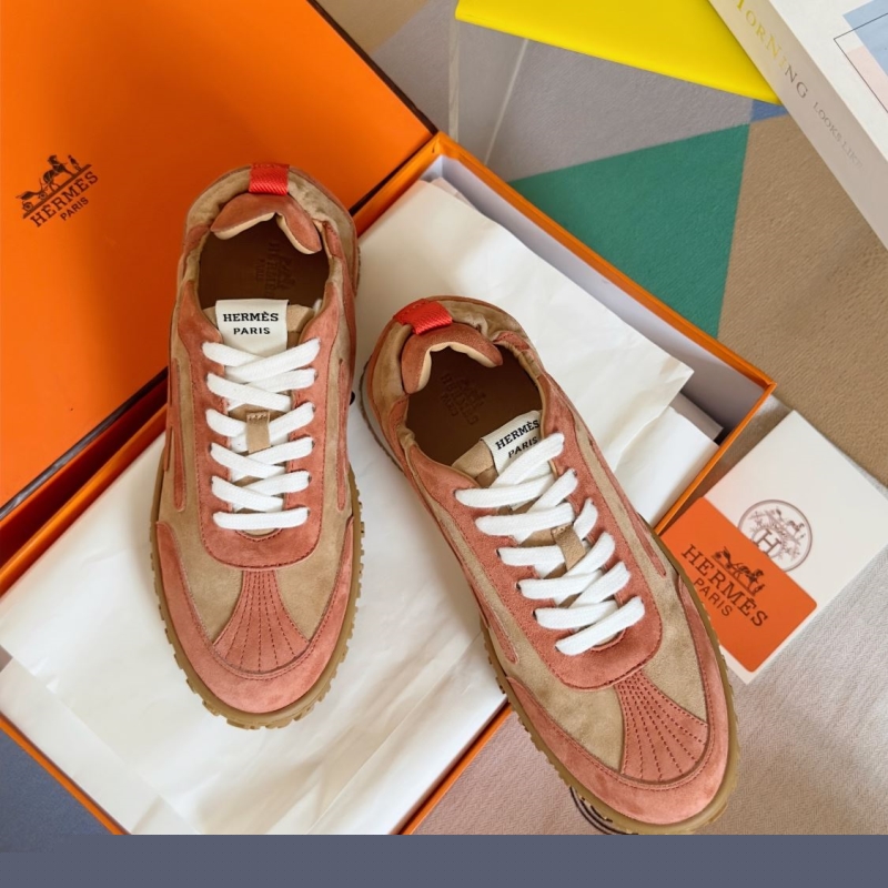 H**mes sneakers